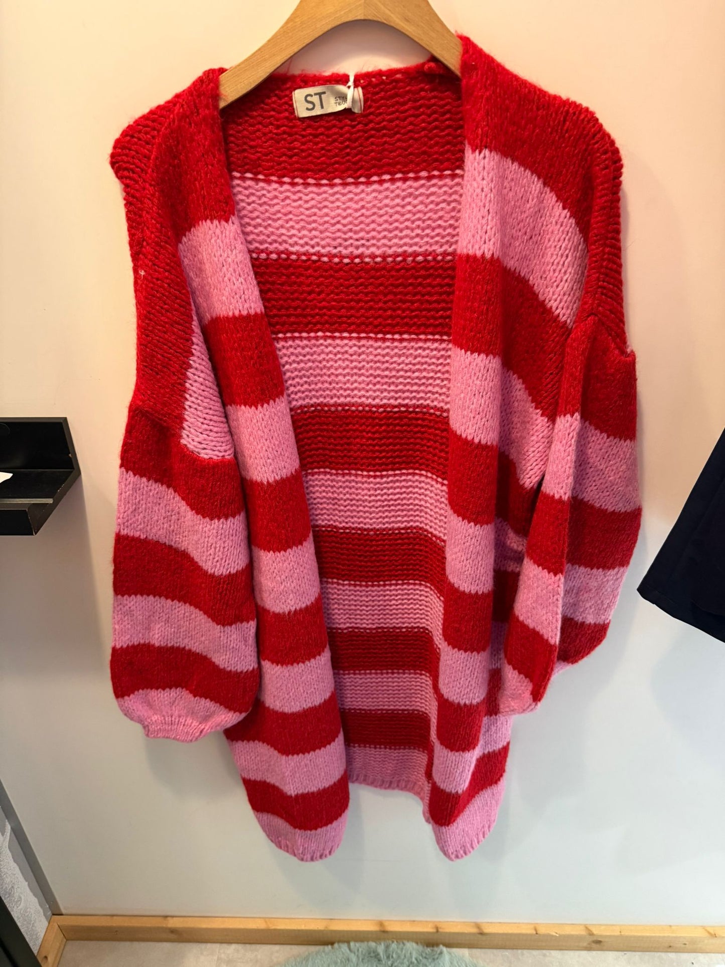 Strickjacke lang59