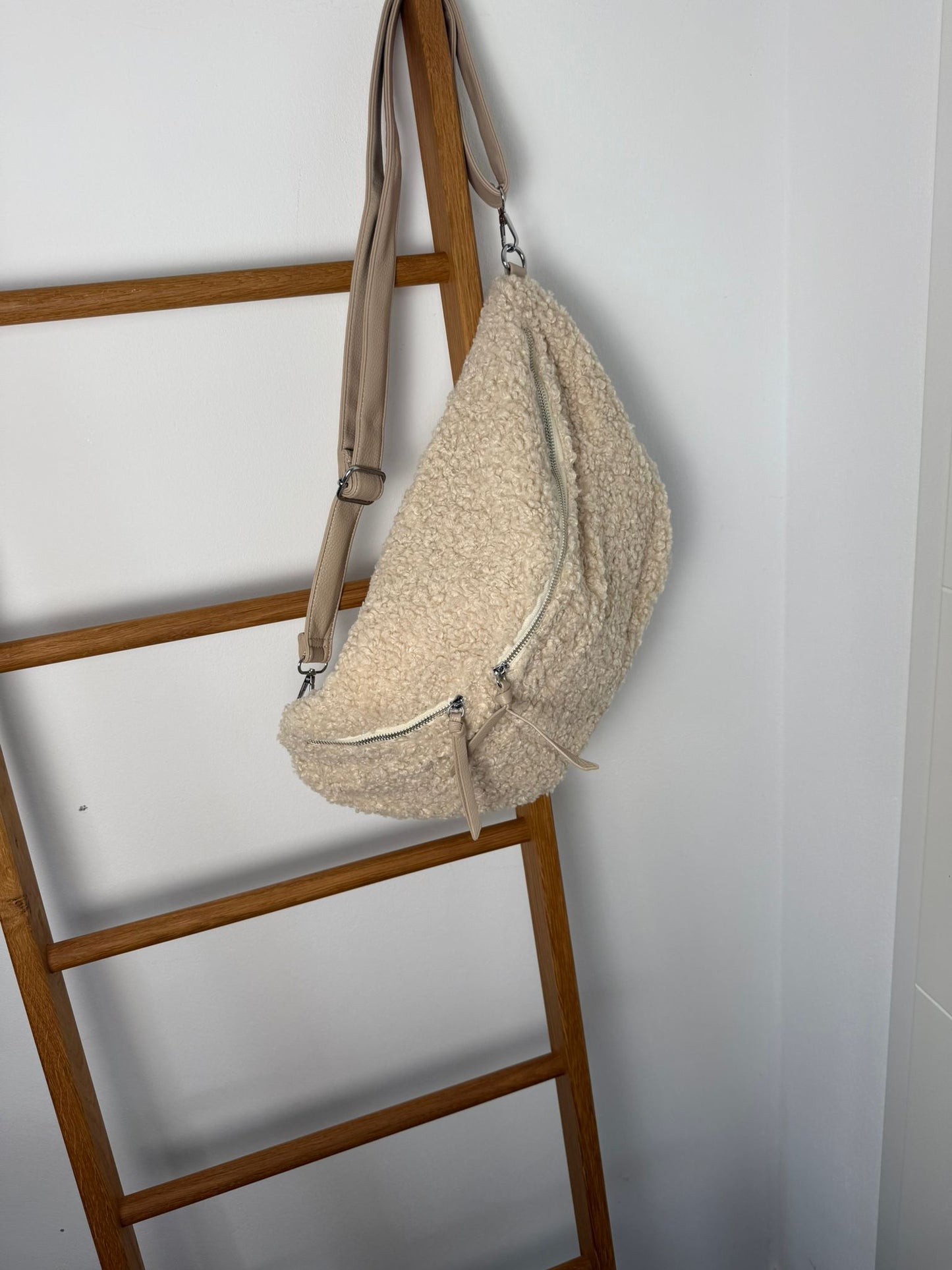 Crossbody Teddy Tasche