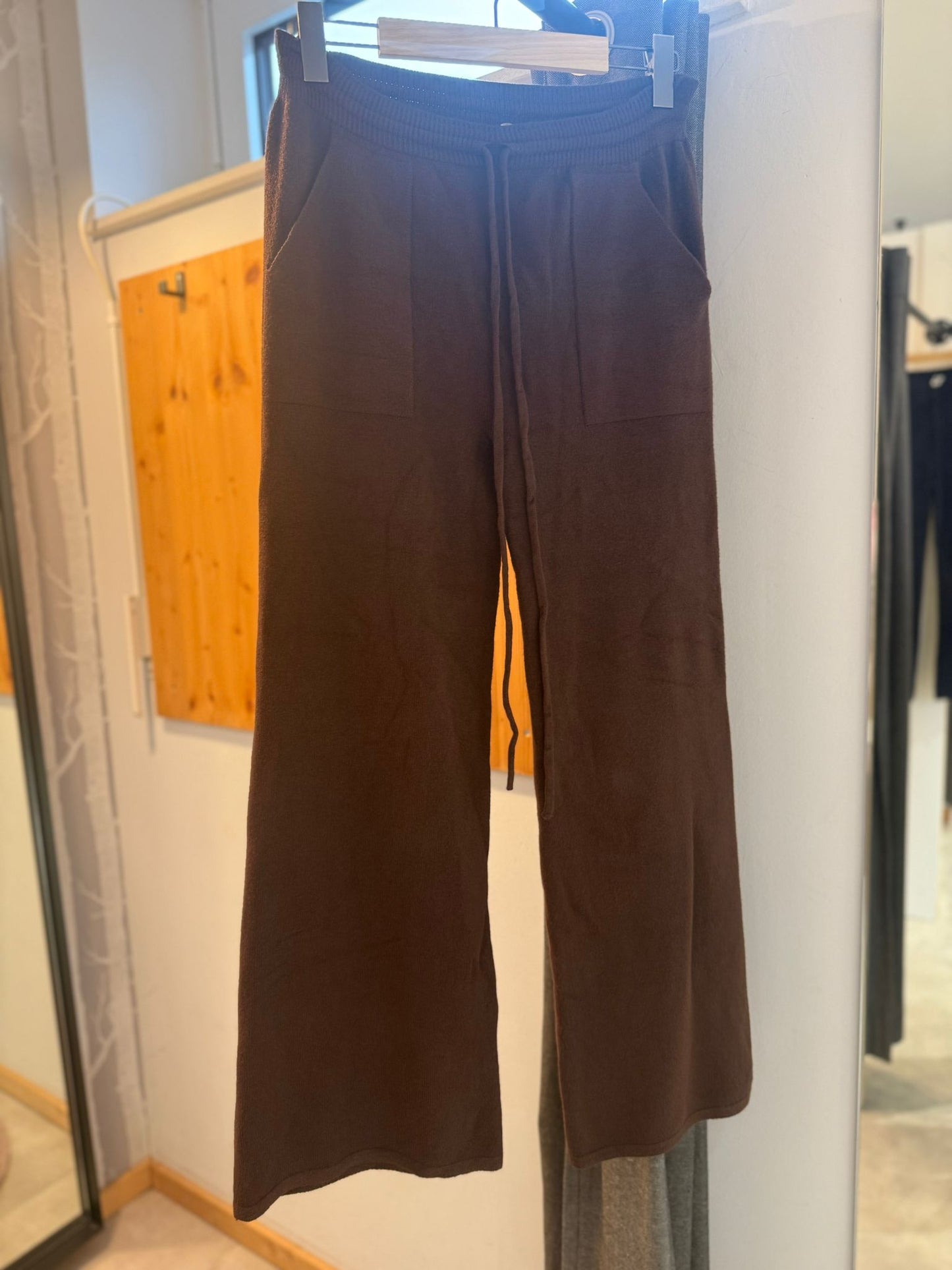 Lässige Strickhose für Damen – Viskose Hose in Onesize