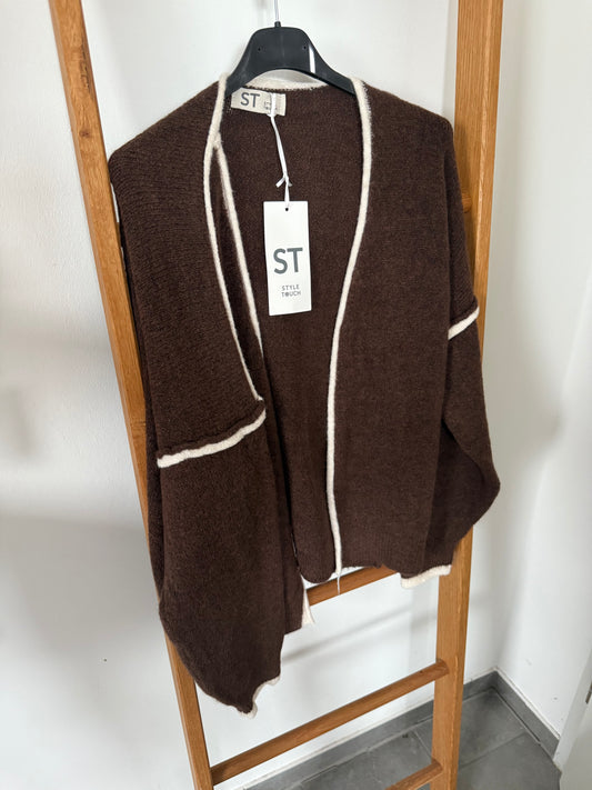 Strickjacke mit Naht49