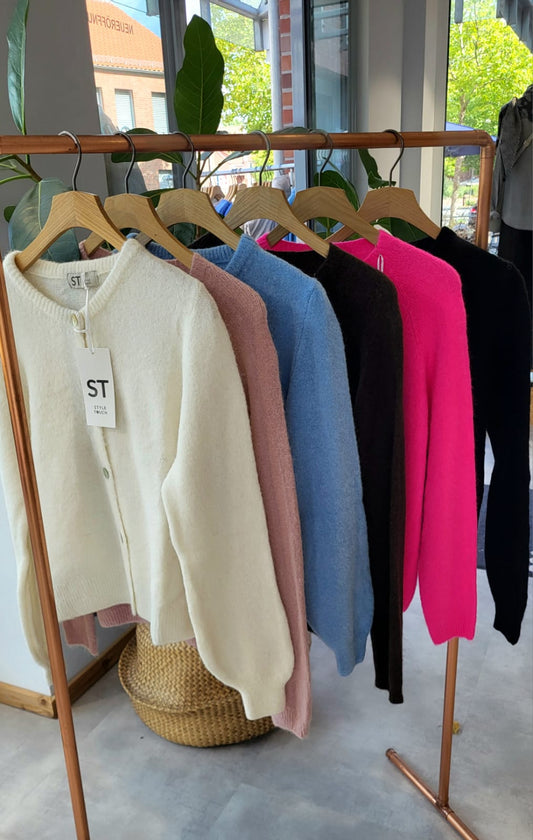 Strickjacke49