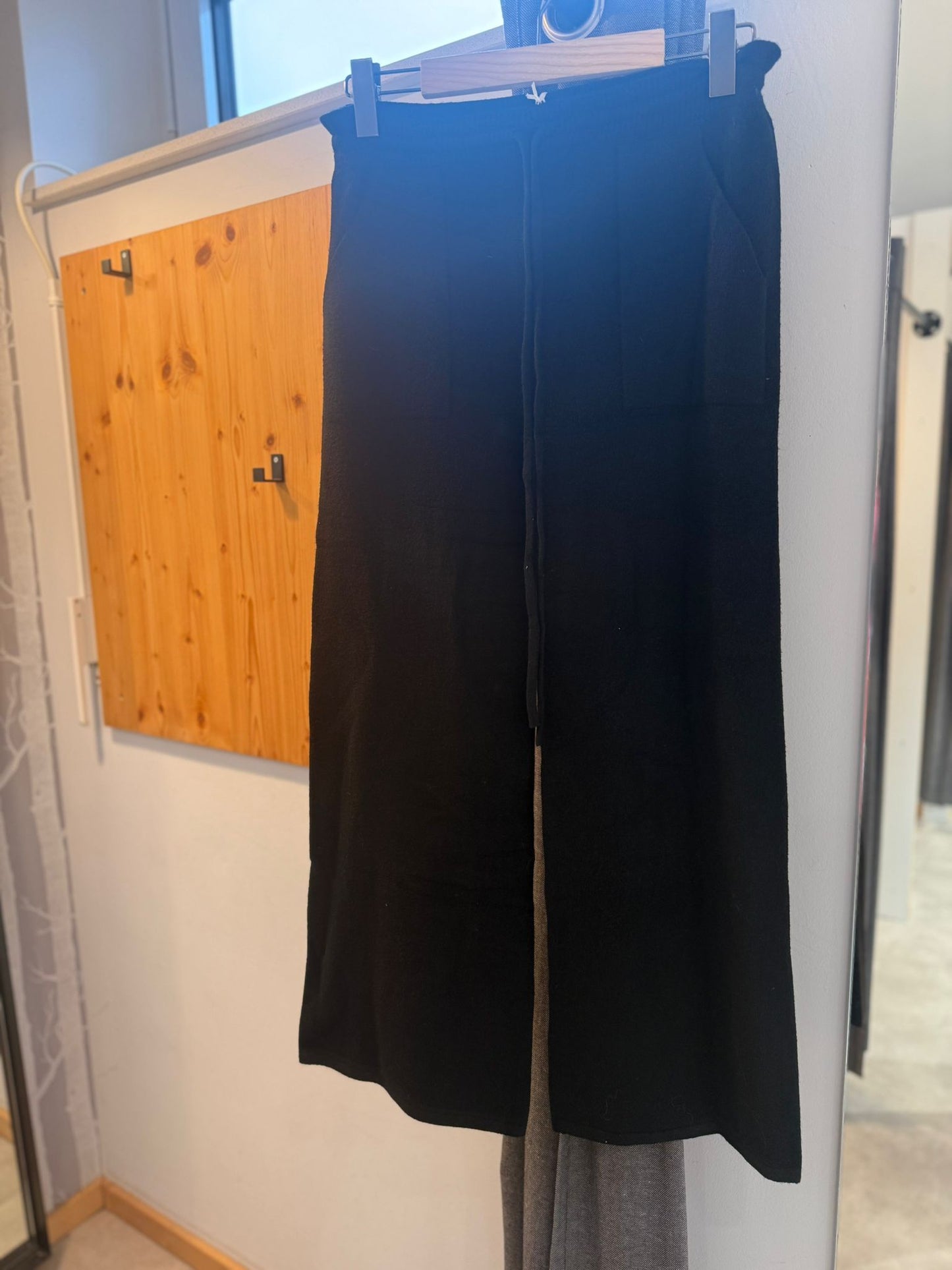 Lässige Strickhose für Damen – Viskose Hose in Onesize
