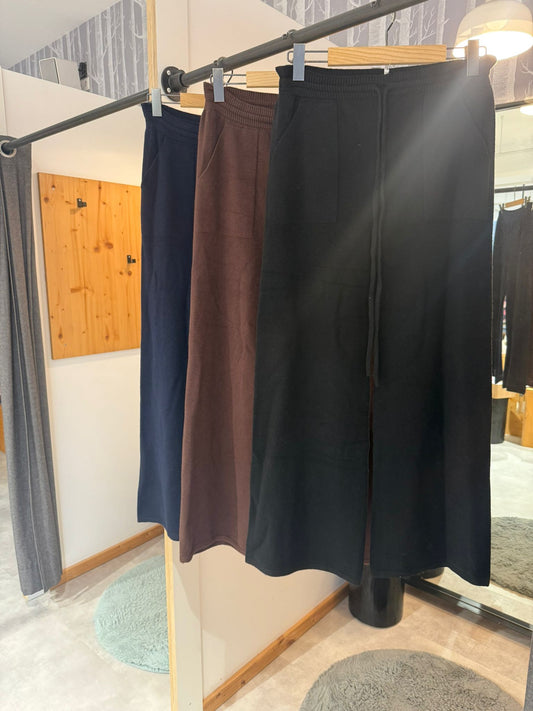 Lässige Strickhose für Damen – Viskose Hose in Onesize