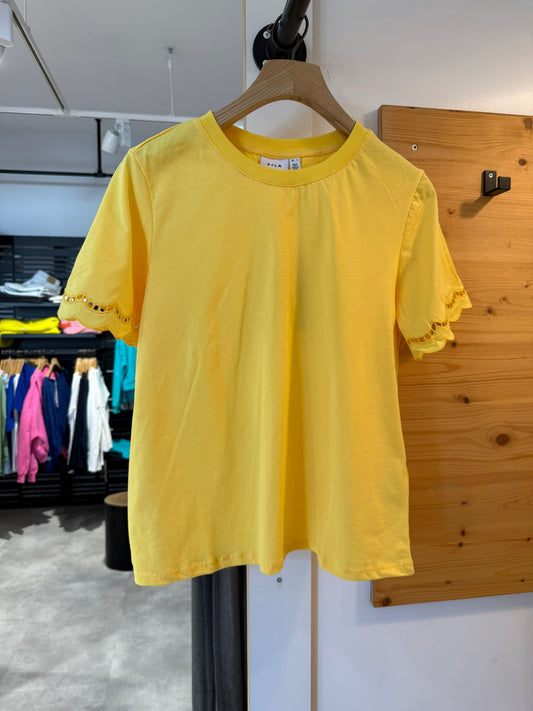 VIEILENA O-Neck S/S T-Shirt in Gelb – Damen Shirt aus Bio-Baumwolle