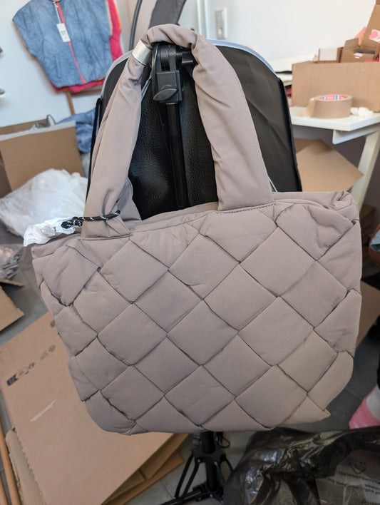 Tasche geflochten